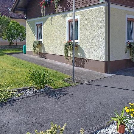 Ruhige Ferienwohnung Loich Dış mekan fotoğraf